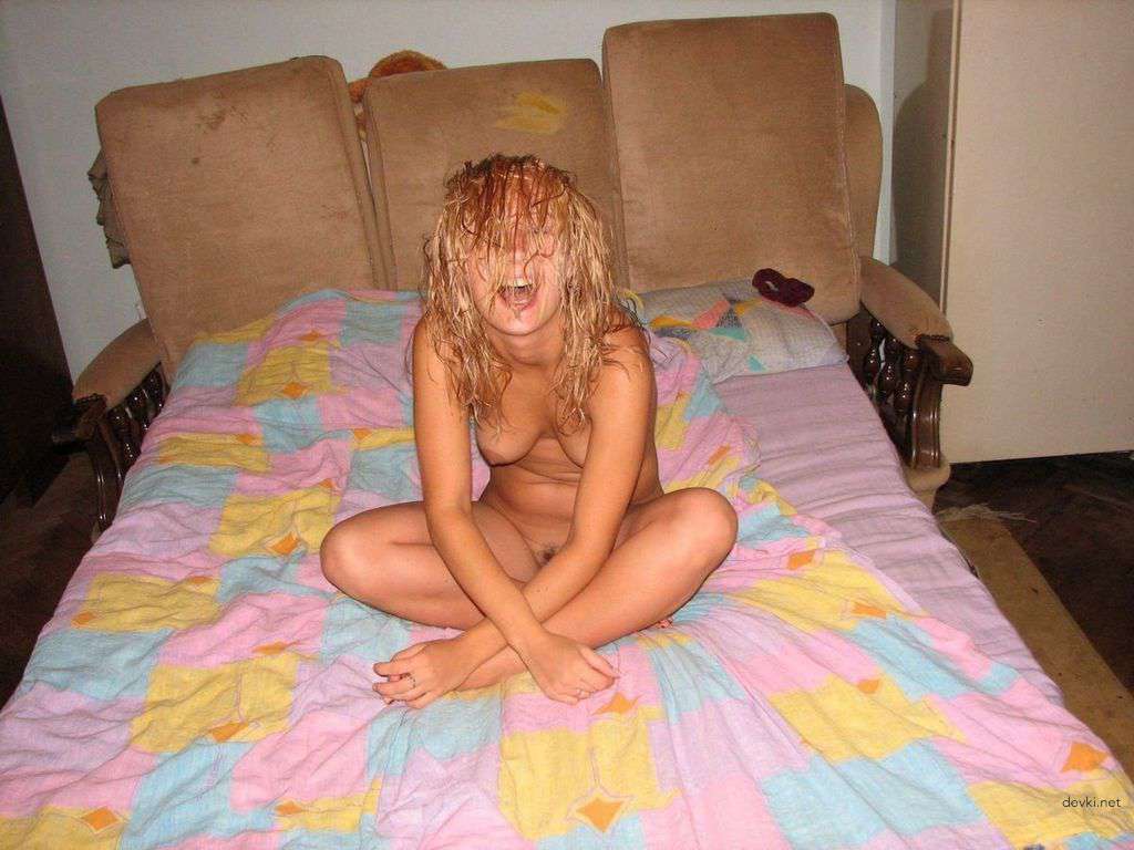 User-Submitted Amateur Erotic Photos: Explicit Homemade Porn