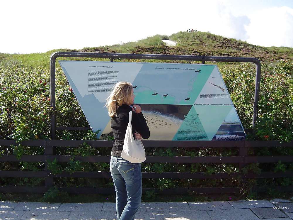 Amateur Porn Pics of Sexy Girl - Explicit Naked Photos for Adults