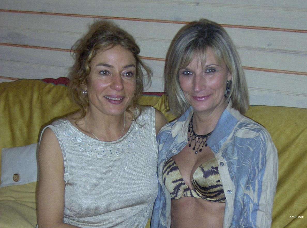 Amateur Slut Fucks Everyone: Explicit Gangbang Photo Set