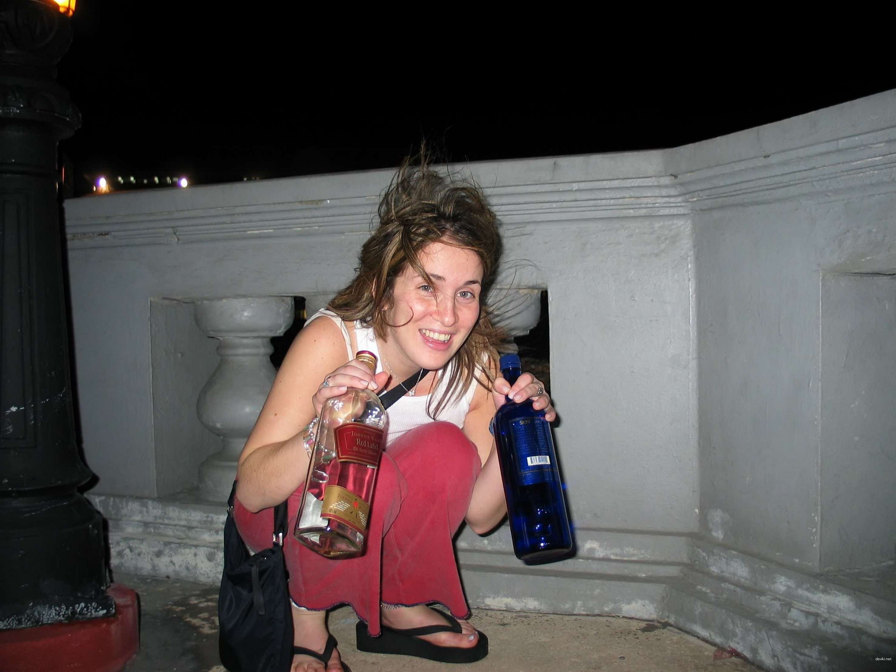 Wife Gives Blowjob to Husband: Amateur Porn Photo - Explicit Oral Sex Action