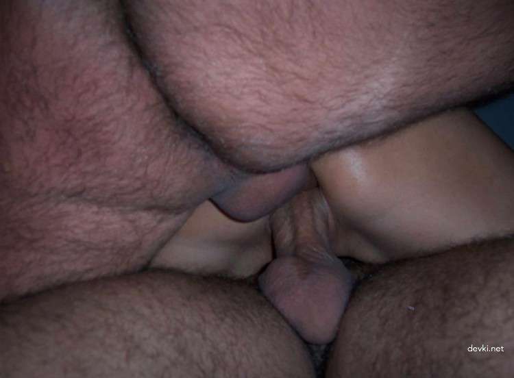 Bisexual Blonde with Hot Body in Amateur Porn Photo