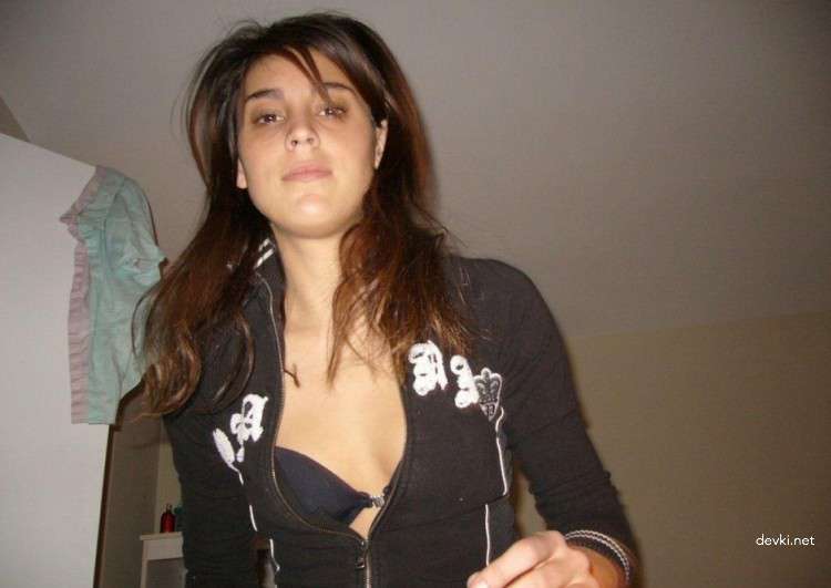 Wild Jacuzzi Orgy: Amateur Group Sex Photos