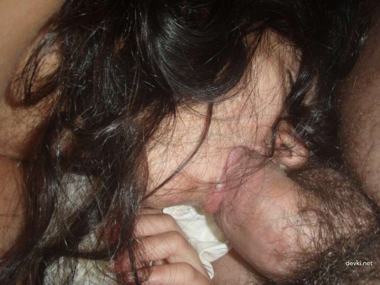 Naked BBW Beach Voyeur: Explicit Amateur Porn Photo