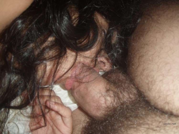 Naked BBW Beach Voyeur: Explicit Amateur Porn Photo