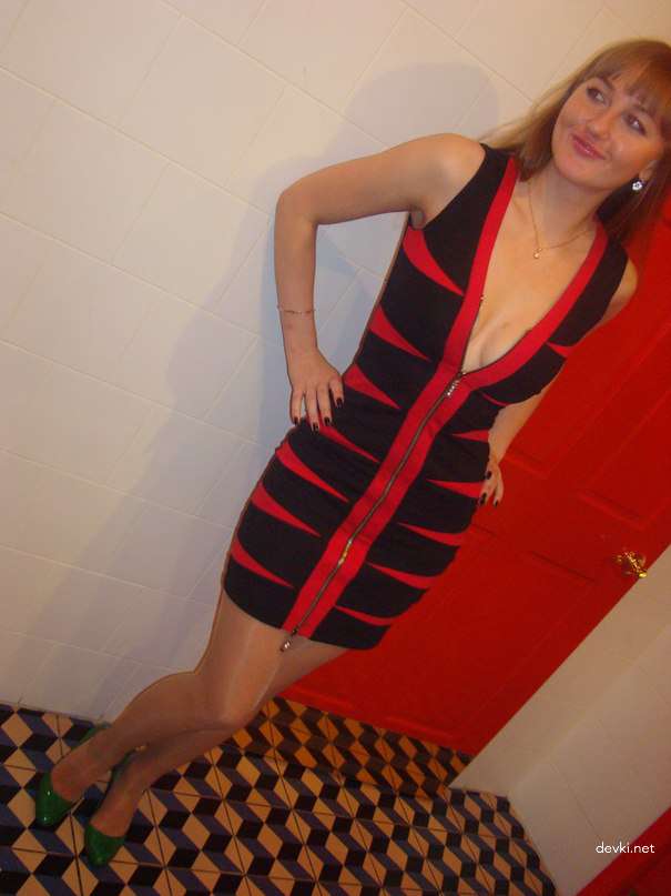 Wild Homemade Sex Tape of Naked Teen - Explicit Amateur Porn