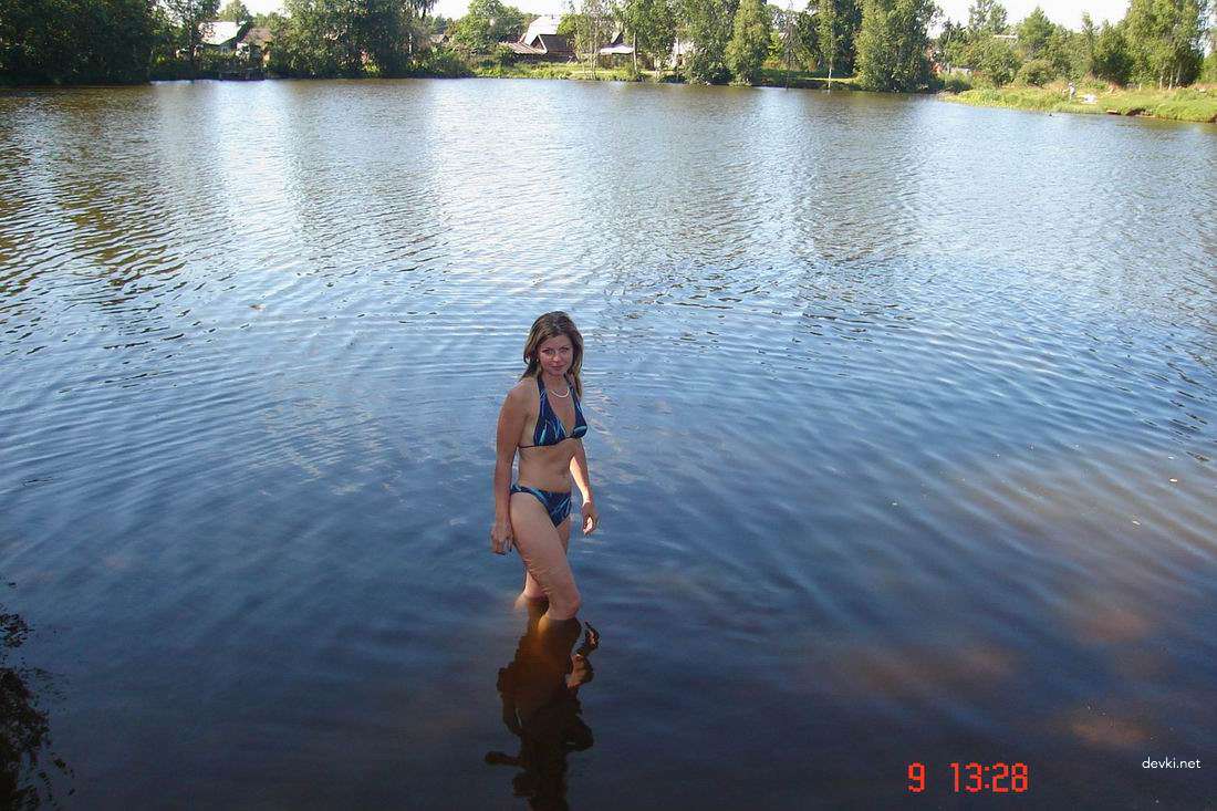 Explicit Amateur Porn: Sexy Girl's Private Sex Photos