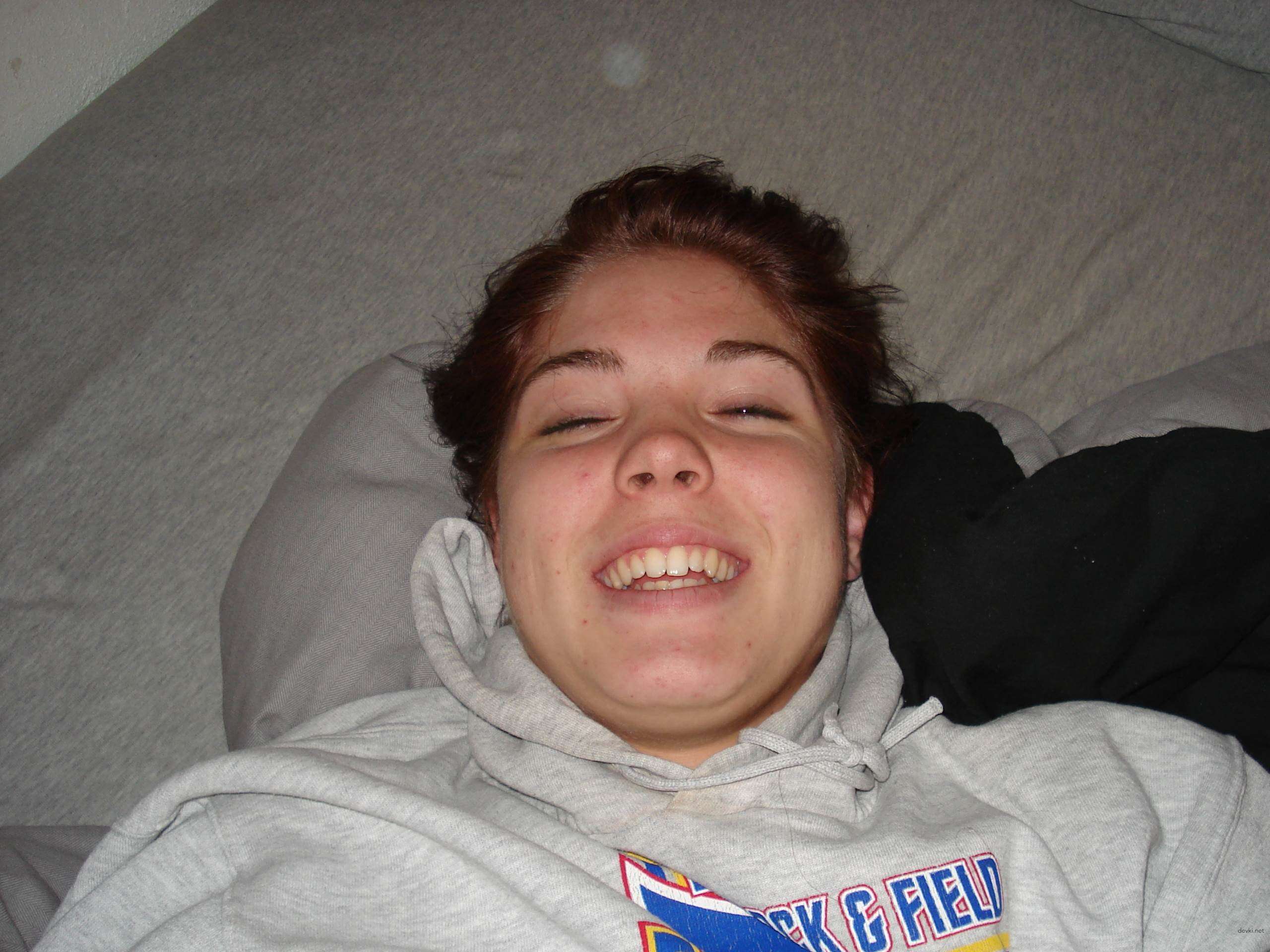 Amateur Pussy Massage: Explicit XXX Photos