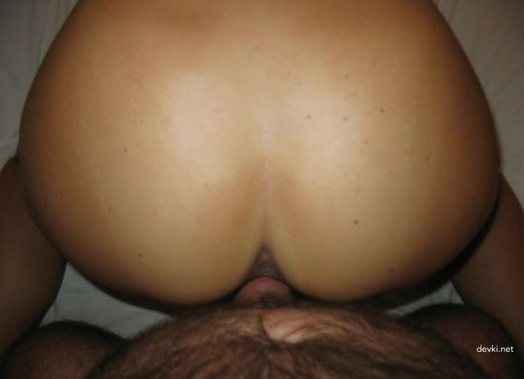 Blonde Amateur Slut Gets Cumshot on Belly in Explicit Porn Photo