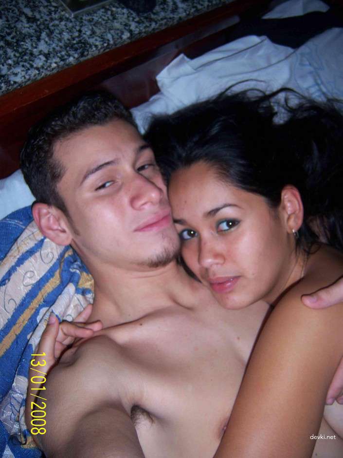 Naughty Slut Gets Naked and Fucks - Explicit Amateur Porn Photos