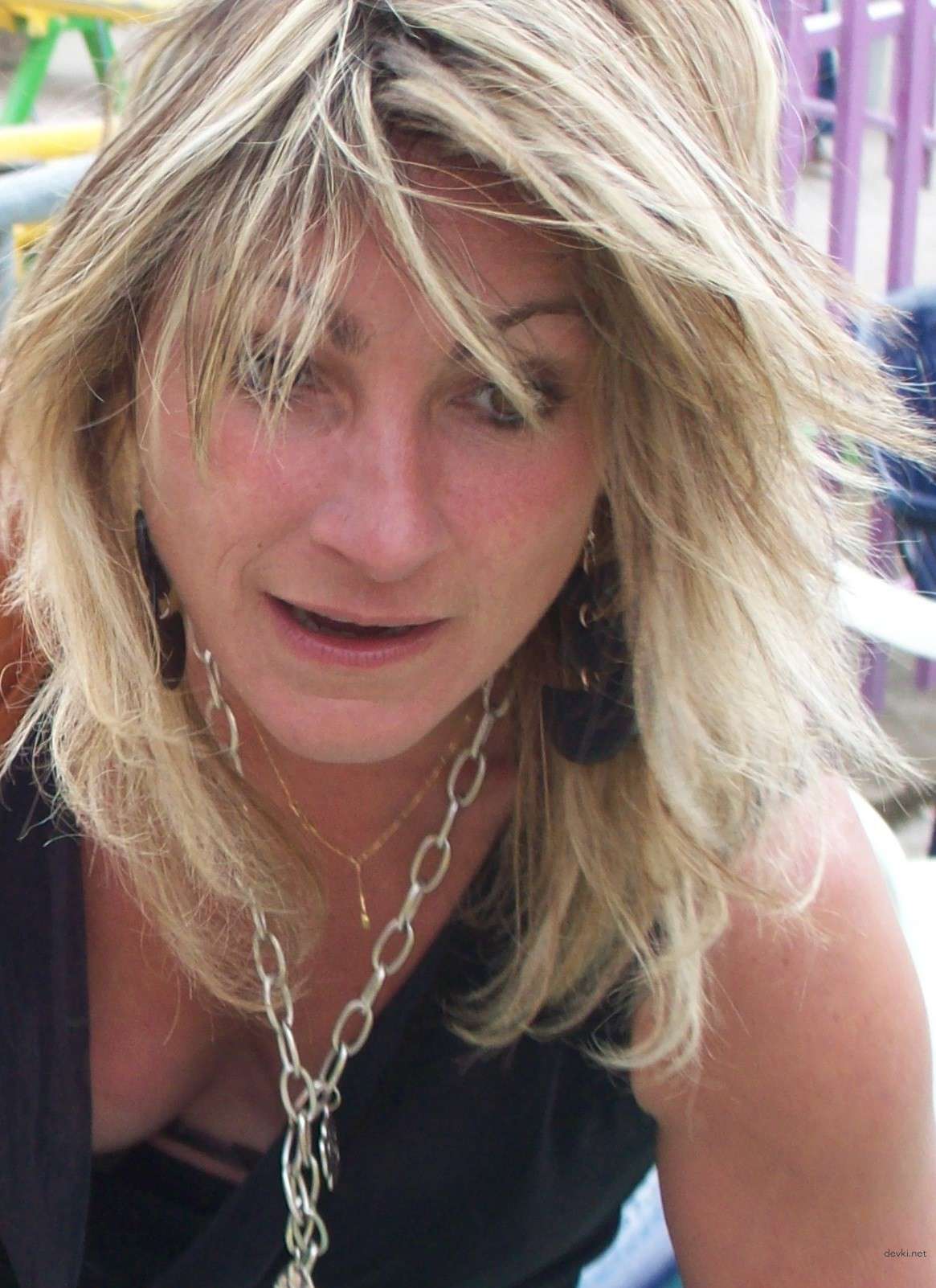 Drunk Woman Gives Blowjob: Amateur Porn Photo