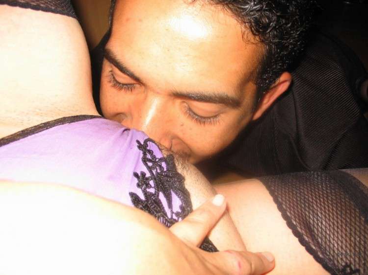 Sexy Amateur in Stockings Gets Naughty in Explicit Sex Photos