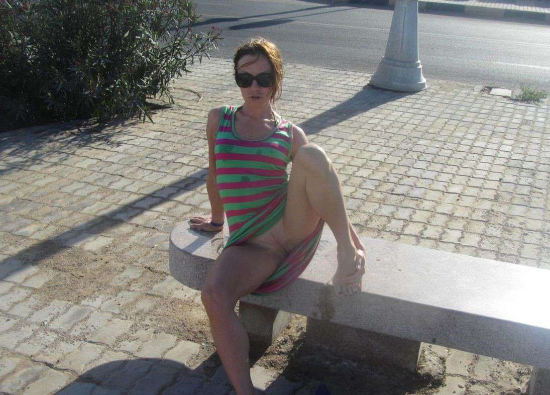 Exposed Slut Naked Outdoors and Indoors Amateur Photos