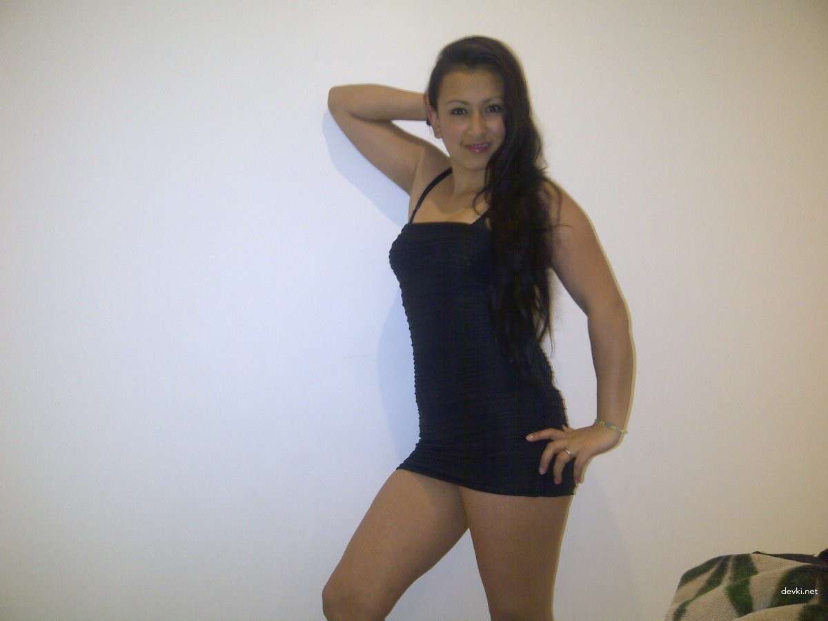 Mexican Babe Gets Fucked: Amateur Porn Photo Shoot