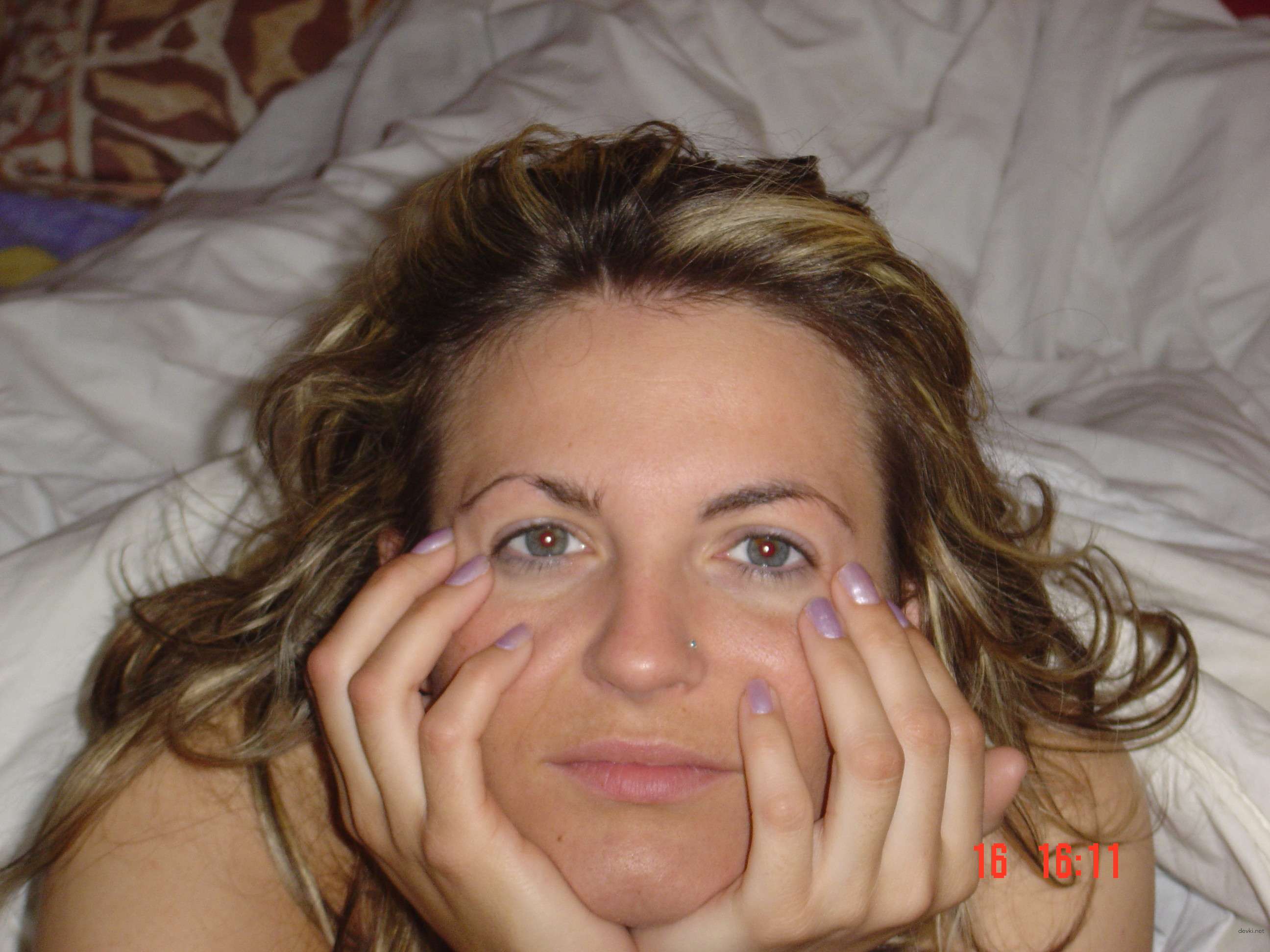 Hot Amateur Woman with Amazing Ass in Explicit Sex Photos