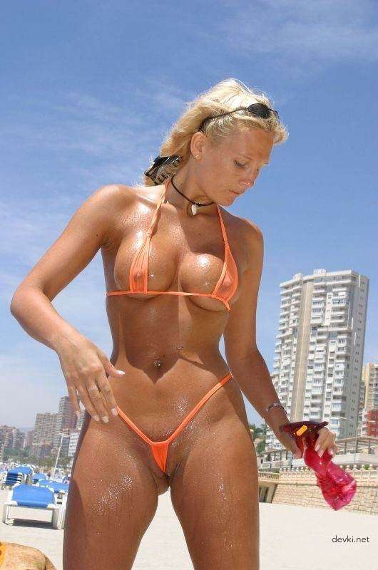Hot Girls in Micro Bikinis: Explicit Amateur Porn Photos