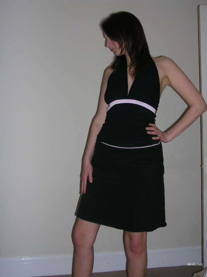 Amateur Woman's Explicit Home Photoshoot: Uncensored XXX Pictures