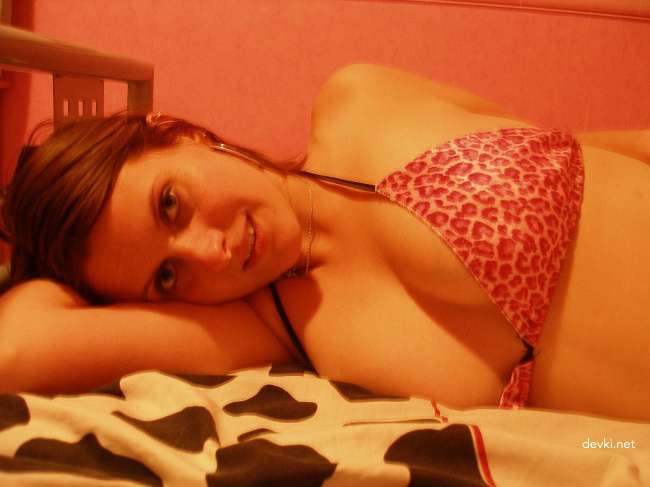 Hot Wife Amateur Porn Pics - Explicit Homemade Photos of Sexy Wife