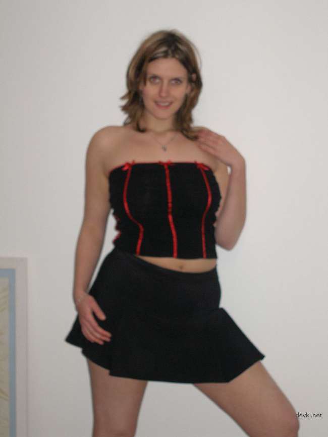 Hot Wife Amateur Porn Pics - Explicit Homemade Photos of Sexy Wife