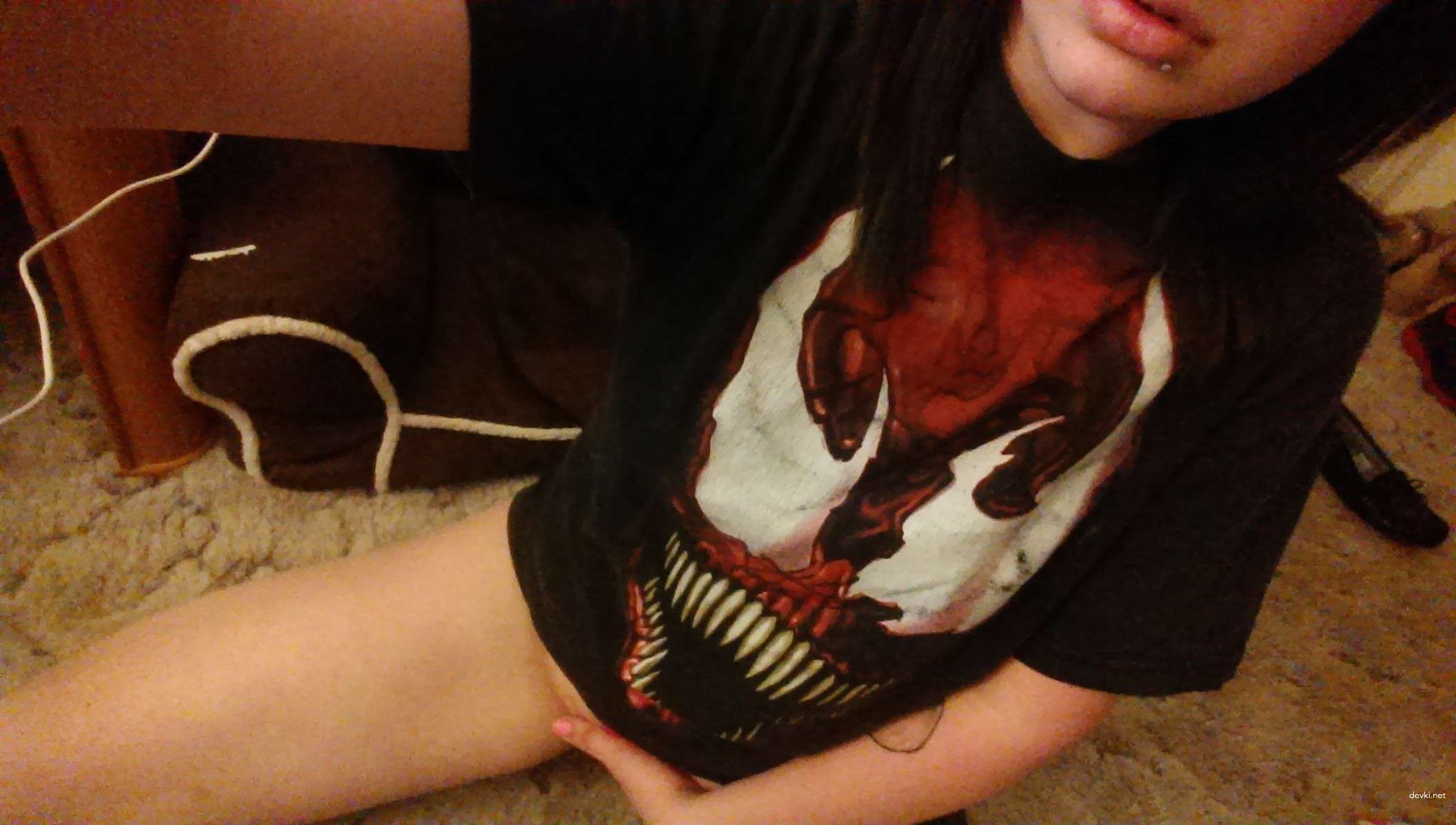 Sexy Brunette's Explicit Selfies: Amateur Porn Photos for Adults