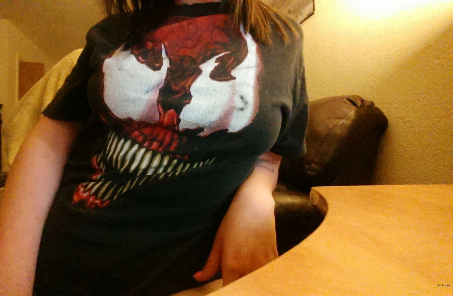 Sexy Brunette's Explicit Selfies: Amateur Porn Photos for Adults