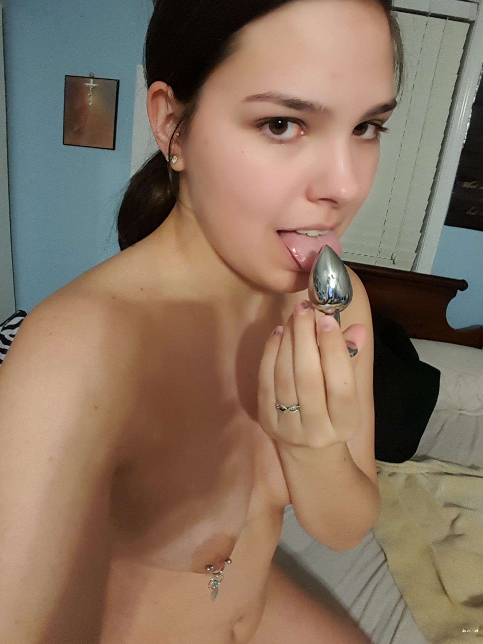 Amateur Brunette Naked Selfies from Every Angle - Explicit Solo Porn Pics