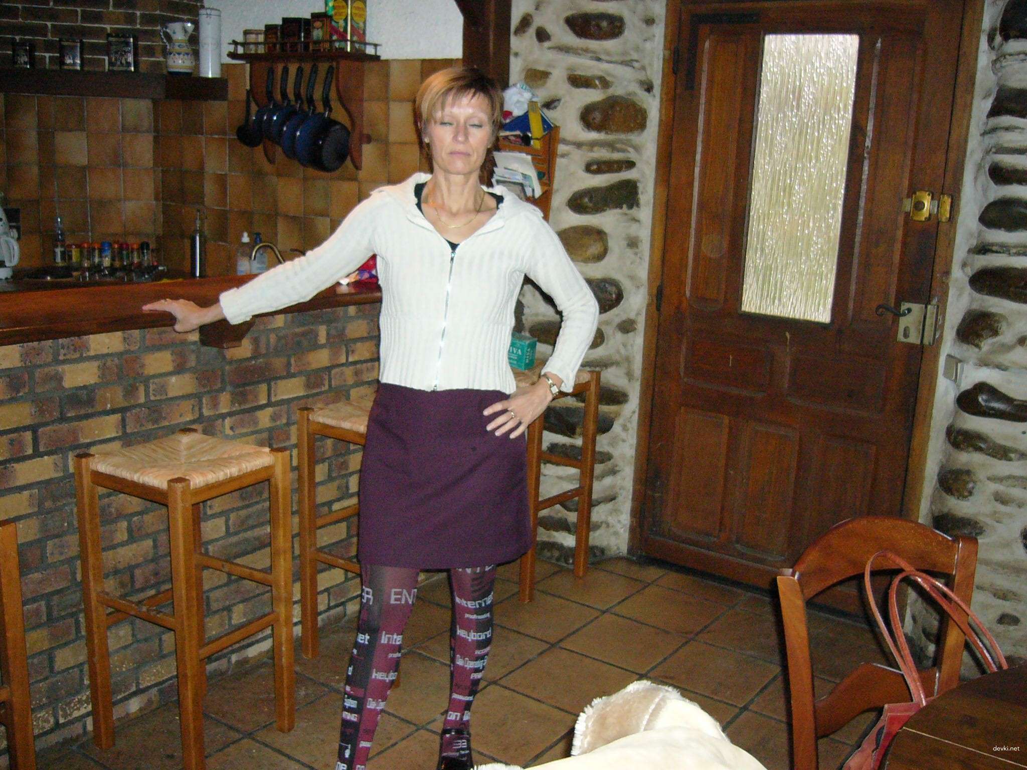 Lusty Mature Woman Amateur Porn Pics - Hot MILF in Action