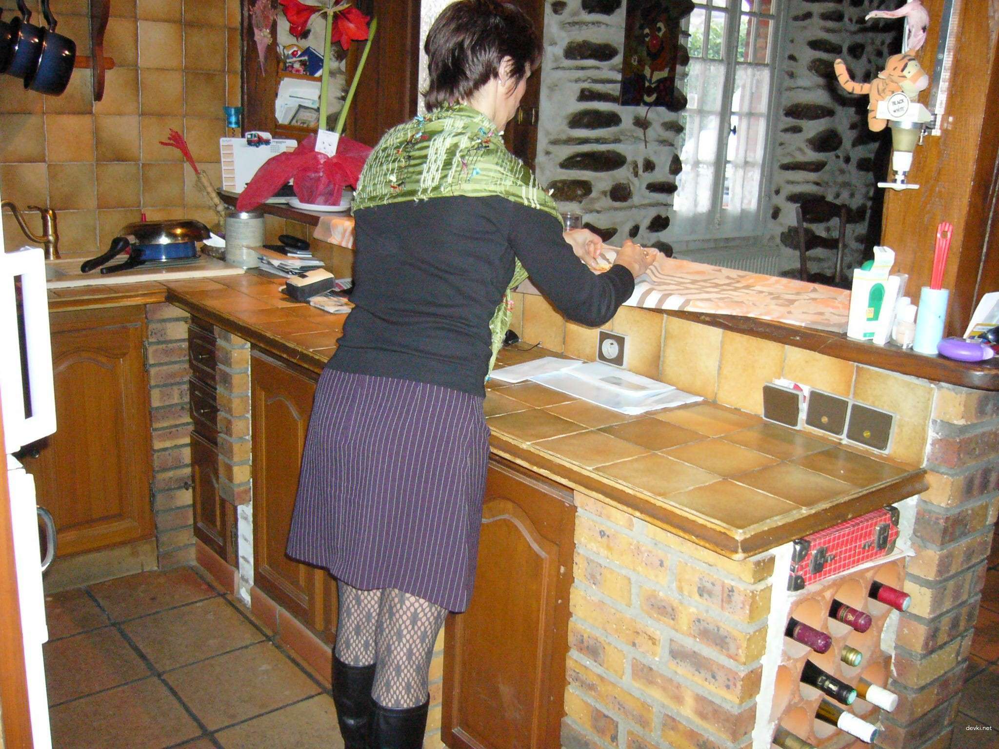 Lusty Mature Woman Amateur Porn Pics - Hot MILF in Action