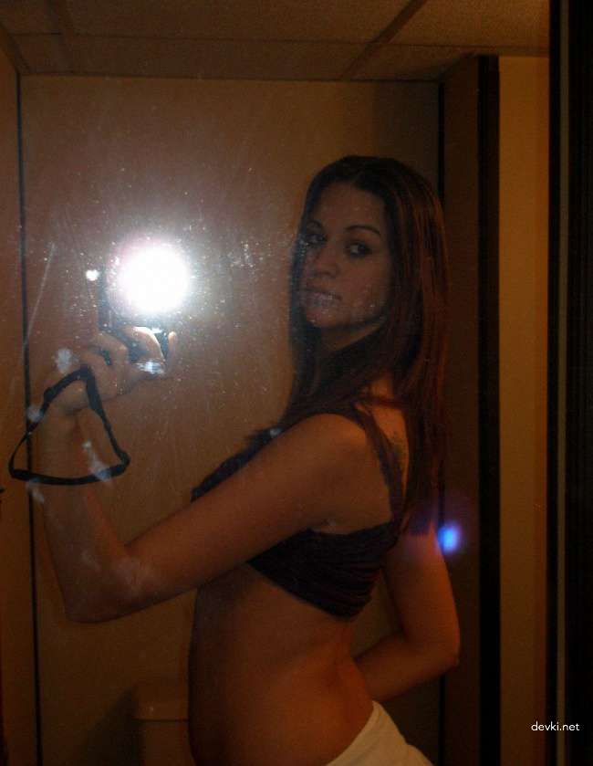 Explicit Selfie Photo: Amateur Russian Girl's Personal Nude Selfie.
