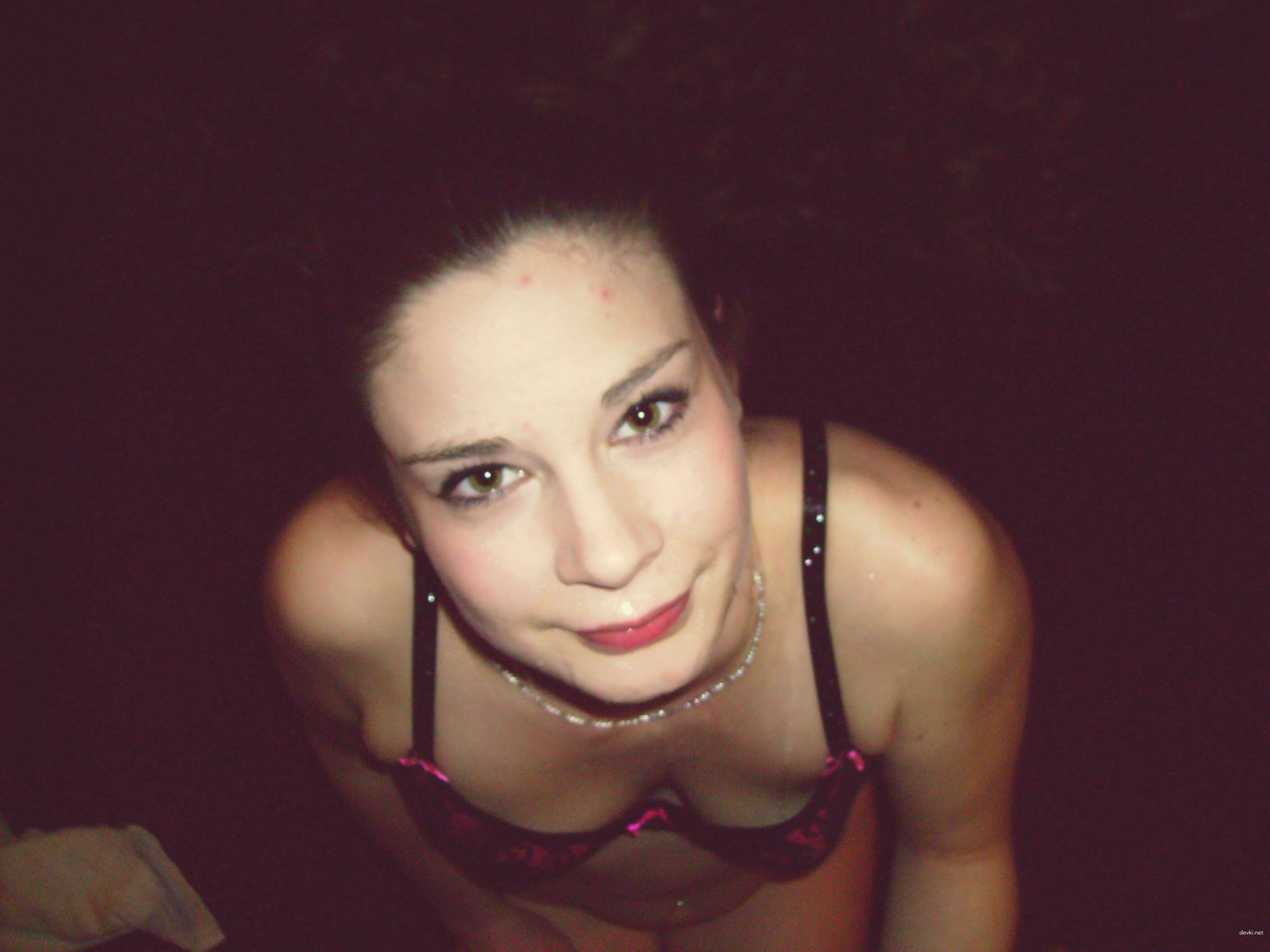 Hot Brunette in Glasses Amateur Porn Pics - Explicit XXX Photos