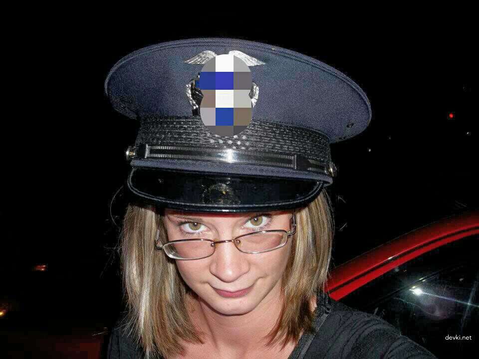 Hot Brunette in Glasses Amateur Porn Pics - Explicit XXX Photos