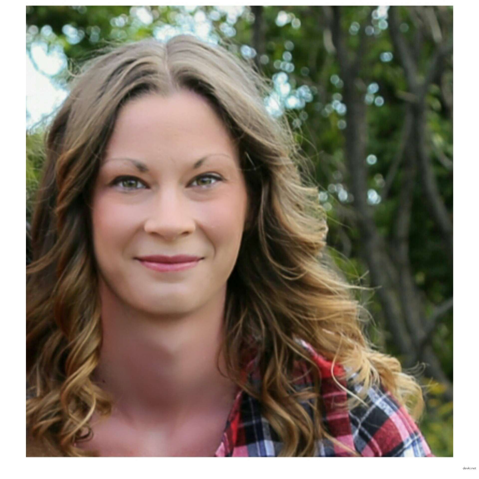 Hot Brunette in Glasses Amateur Porn Pics - Explicit XXX Photos