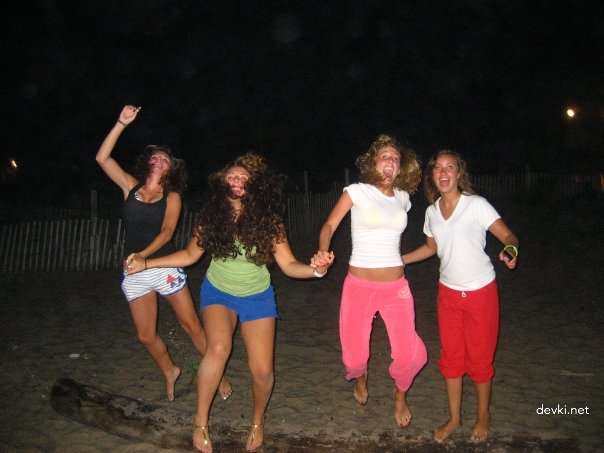 Beach Babes Collection: Hot Amateur Girls Exposed