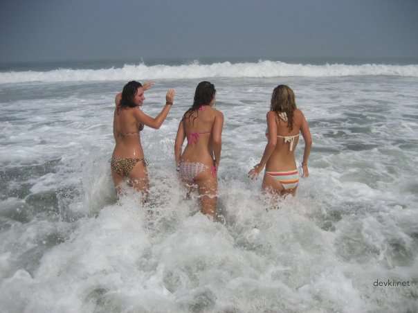 Beach Babes Collection: Hot Amateur Girls Exposed