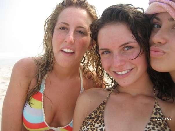 Beach Babes Collection: Hot Amateur Girls Exposed