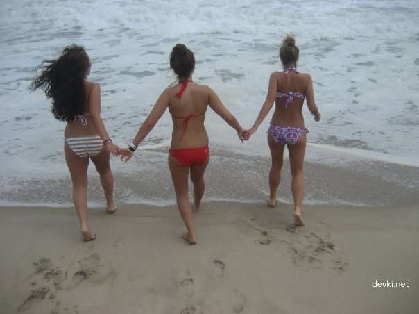 Beach Babes Collection: Hot Amateur Girls Exposed