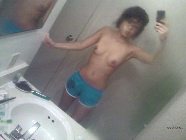 Explicit Asian Amateur Porn Collection: Naked Asian Girls Compilation