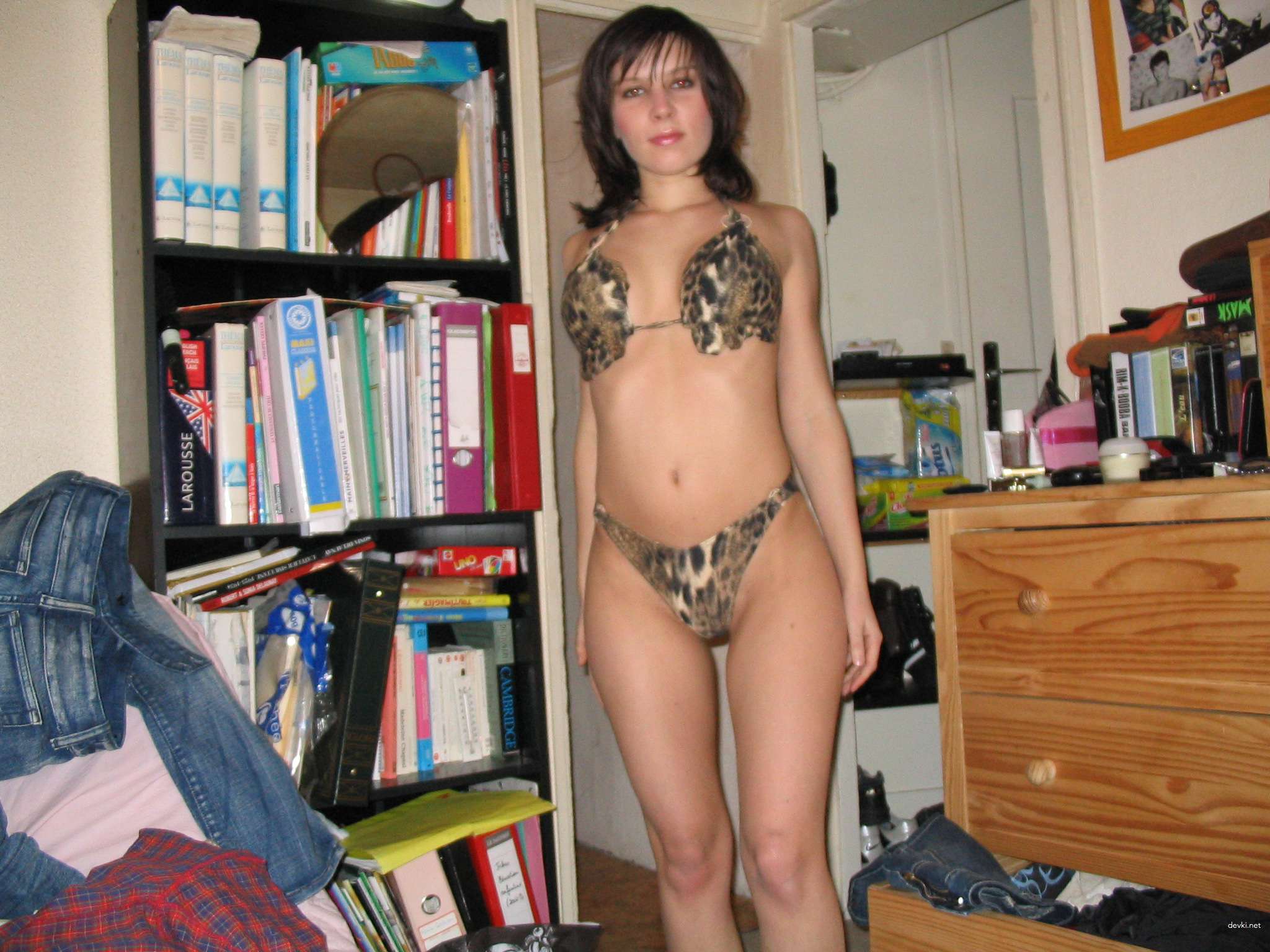 Explicit Amateur Brunettes Nude in Private Photos - Hot XXX Content!