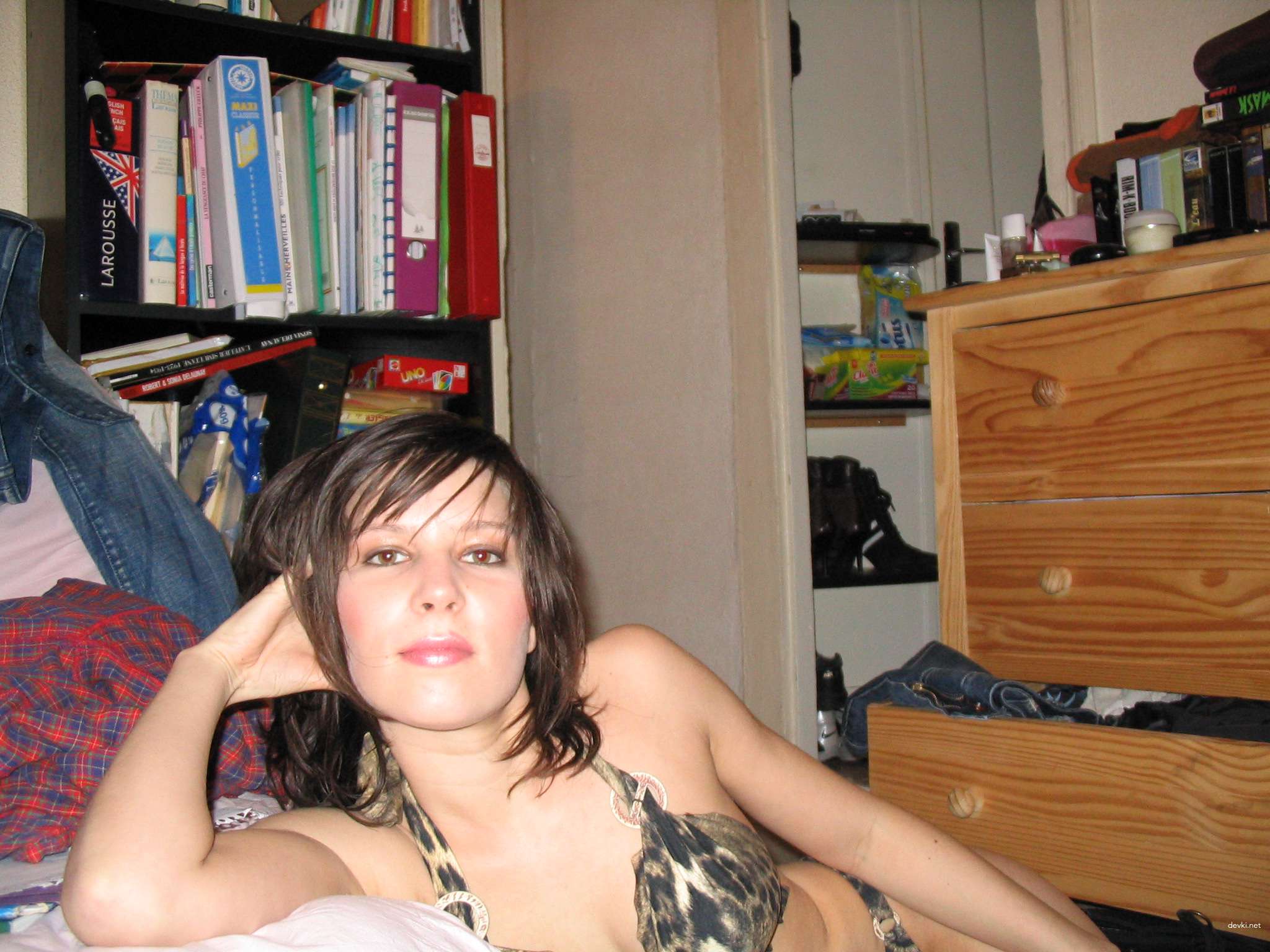 Explicit Amateur Brunettes Nude in Private Photos - Hot XXX Content!