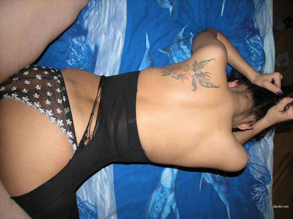 Big Boobs Amateur Girl in Explicit Porn Photo Shoot