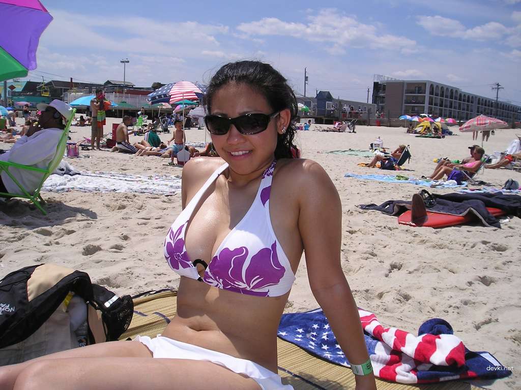 Hot Asian Babes Nude Photos: Explicit Amateur Porn Collection