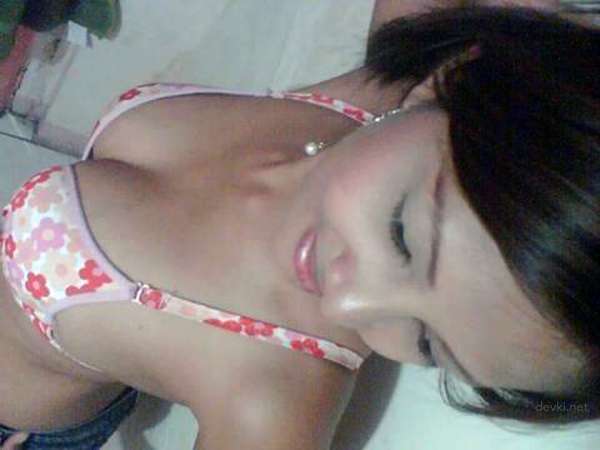 Hot Asian Babes Nude Photos: Explicit Amateur Porn Collection