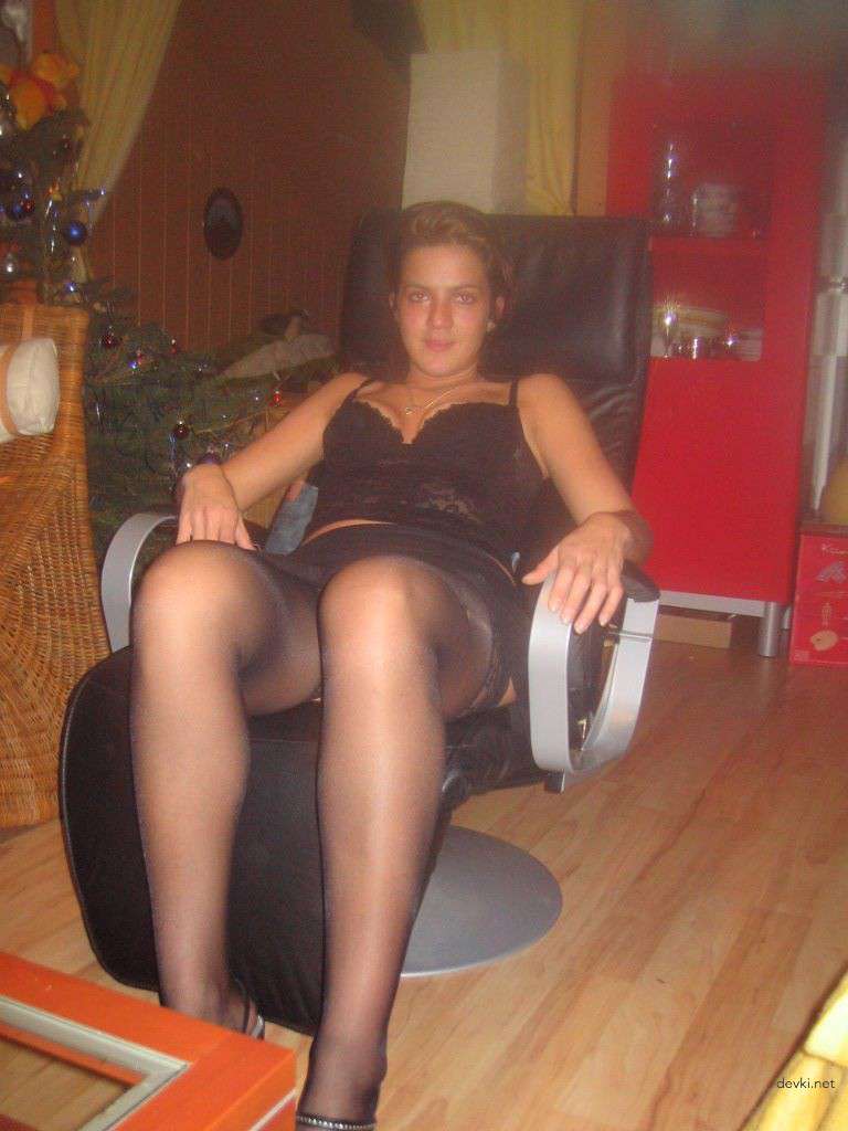 Hot Latina Babes Naked and Explicit in Amateur Porn Pics