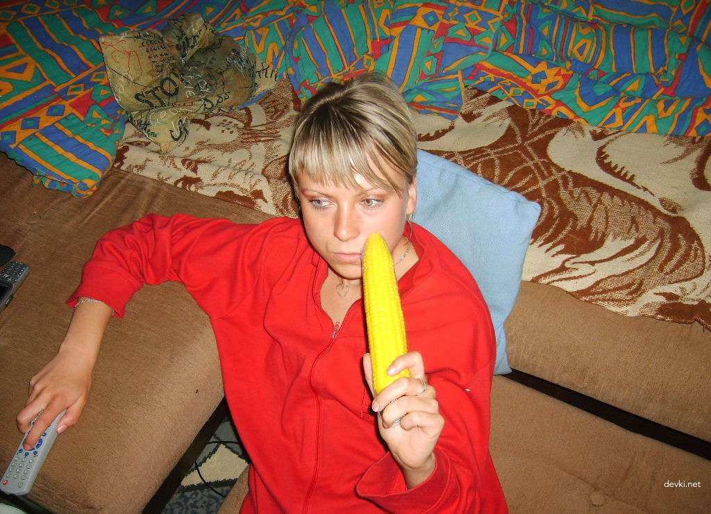 Amateur Wife's Explicit Homemade Sex Photos - Hot XXX Pics