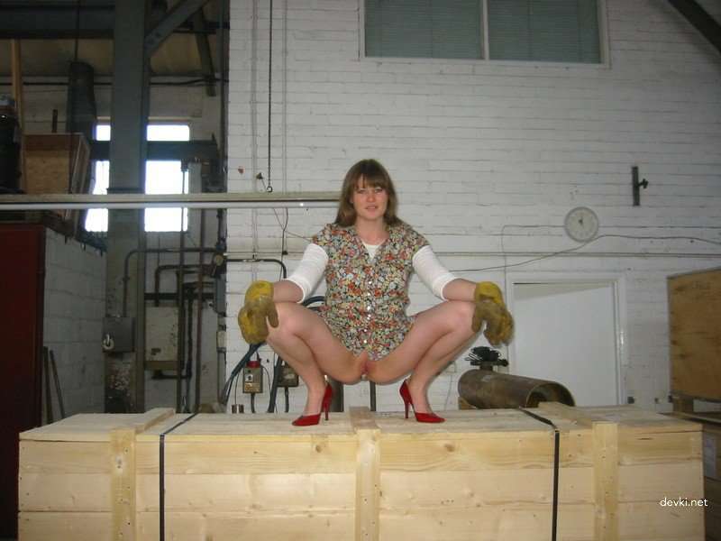 Raw Amateur Woman's Home Sex - Explicit XXX Homemade Porn Photo