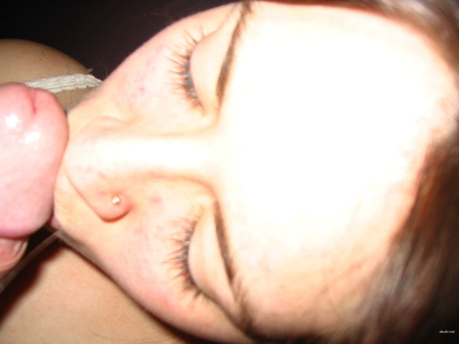 Hot Chick Gets Fucked Hardcore in Amateur Porn Pics