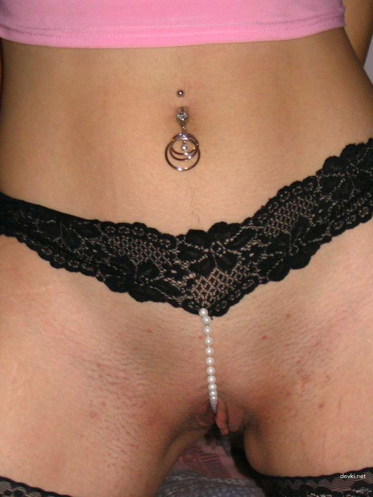 Hot Chick Gets Fucked Hardcore in Amateur Porn Pics