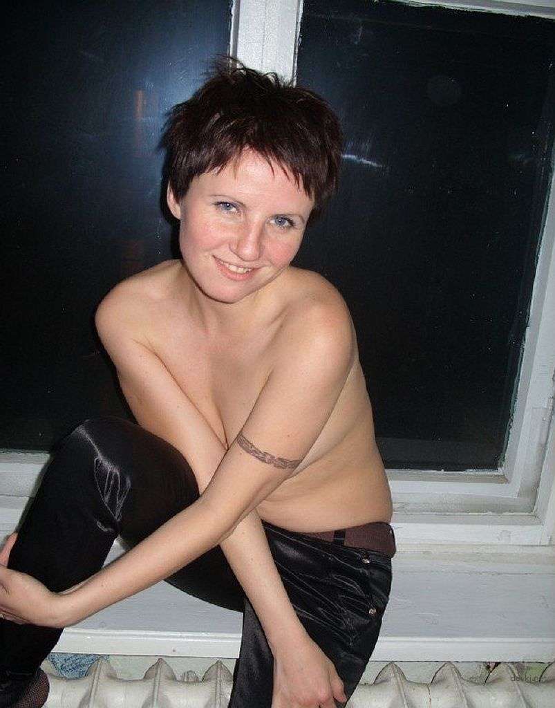 Wild Group Sex and Wife Fisting - Hardcore Amateur Porn