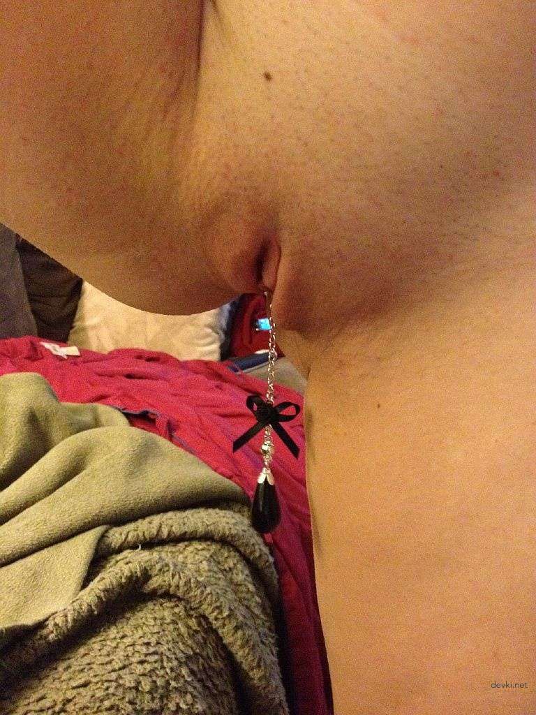 Hot Young Girlfriend's Homemade Porn Pics - Explicit Amateur Photos