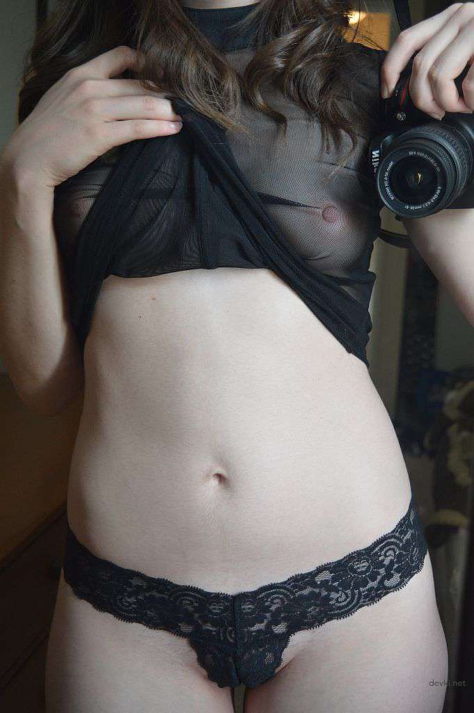 Amateur Girl Private Photos: Explicit XXX Pics for Adults Only