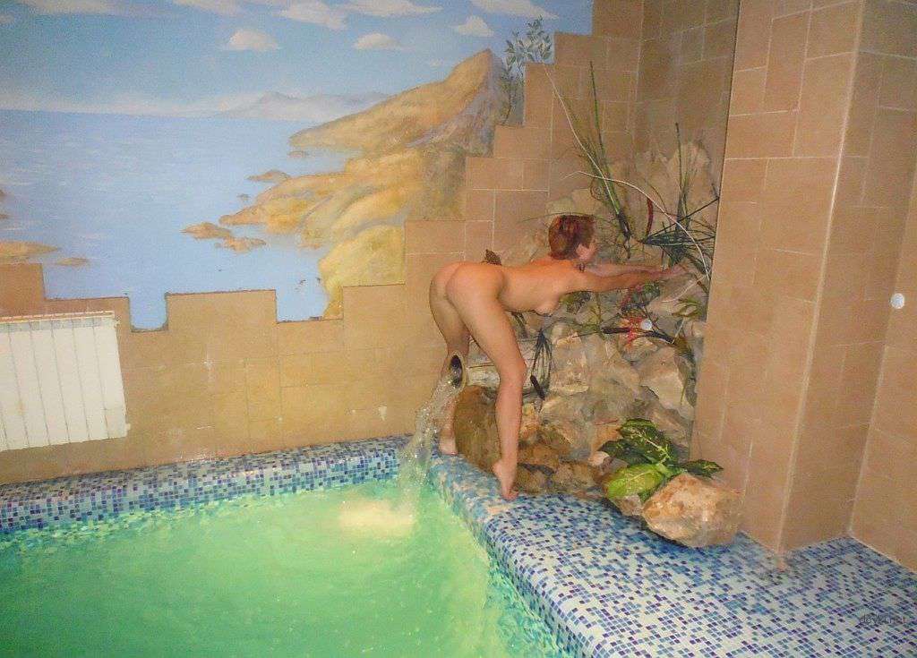 Wild Redhead Sex Orgy with Amateur Wife - Explicit Amateur Porn Photos